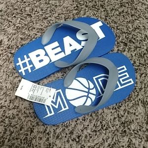 Children's Place Flip-flops